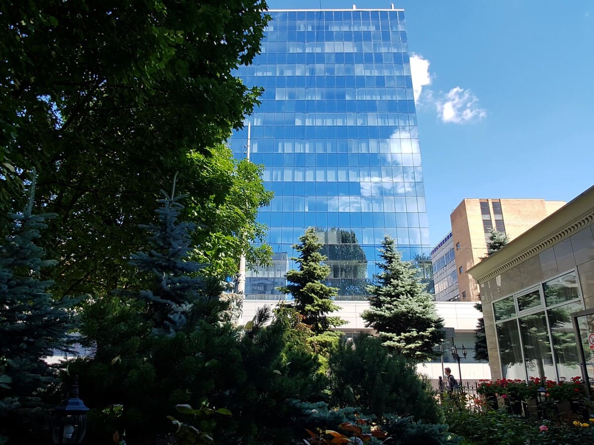 Офисы от 950 до 1100 кв.м. в аренду и продажу в Москве и Московской области